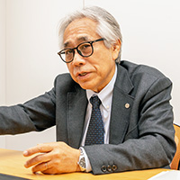 審査第4部 加々井
